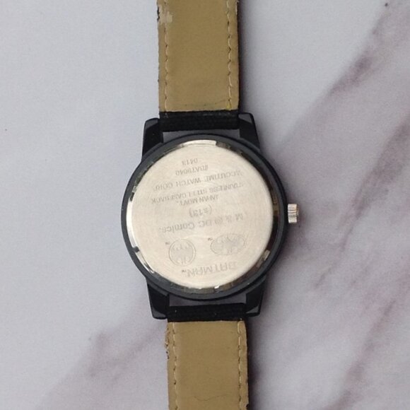 TM & DC Comics BATMAN Quartz Watch  Accutime - Picture 12 of 16